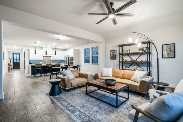 834 Mildren Lane, Fate, TX 75087