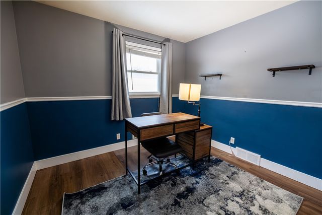 25 Walnut Park, Irondequoit, NY 14622