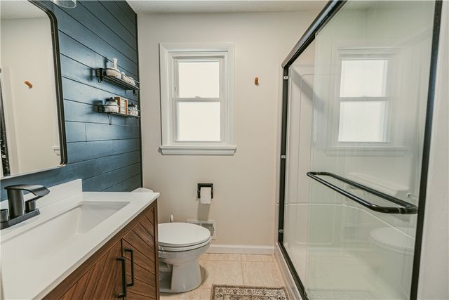 25 Walnut Park, Irondequoit, NY 14622