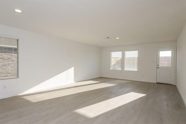 9612 NW 125th Terrace, Yukon, OK 73099