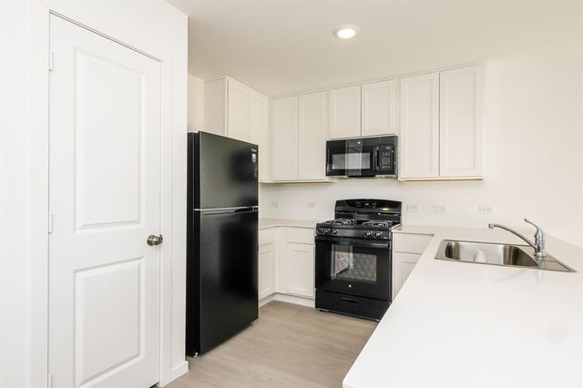 9612 NW 125th Terrace, Yukon, OK 73099