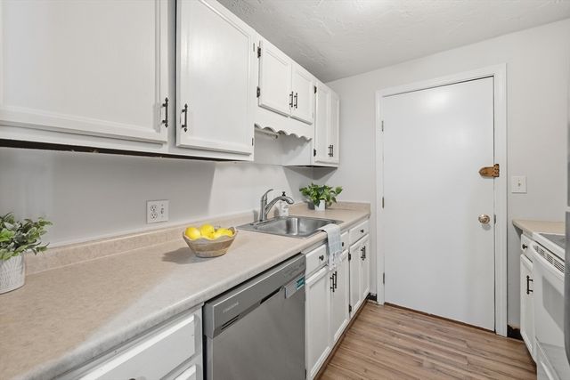 10 Mill St Q, Maynard, MA 01754