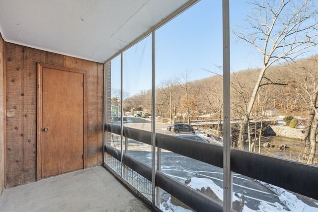 10 Mill St Q, Maynard, MA 01754