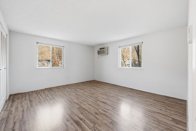 10 Mill St Q, Maynard, MA 01754