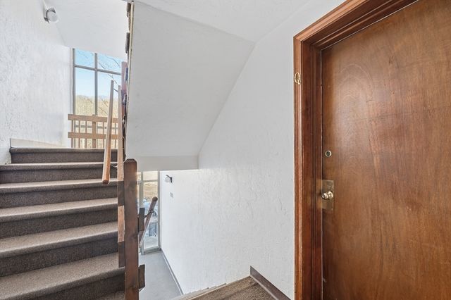 10 Mill St Q, Maynard, MA 01754