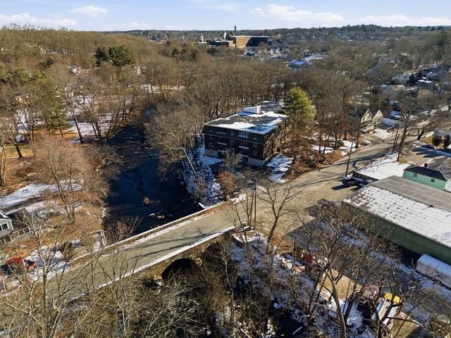 10 Mill St Q, Maynard, MA 01754