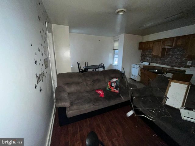 2252-54 N BROAD ST, Philadelphia, PA 19132