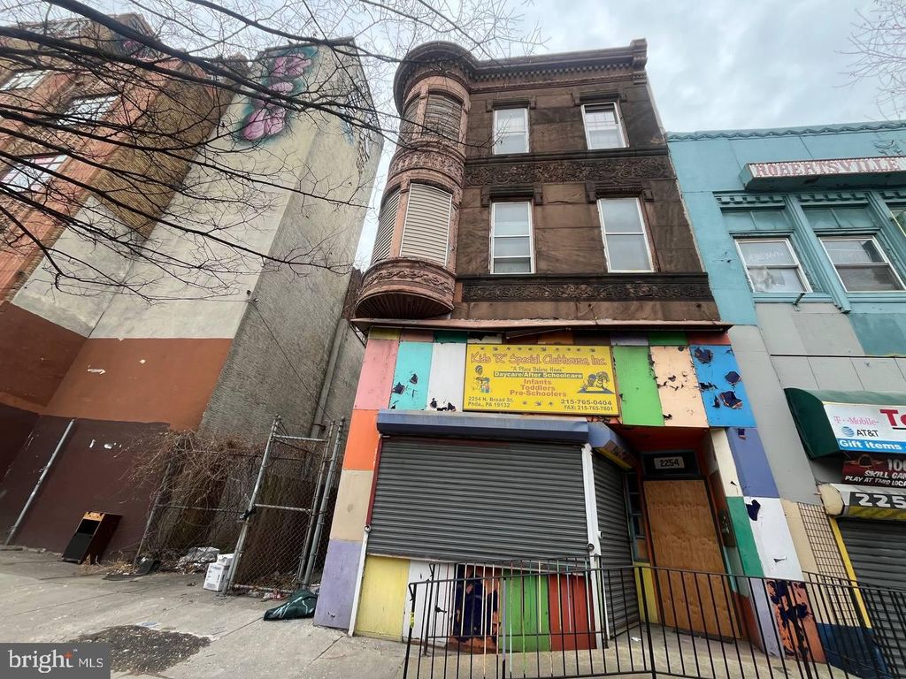 2252-54 N BROAD ST, Philadelphia, PA 19132