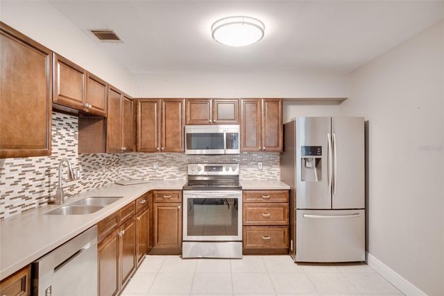 419 NEWTON PLACE, Longwood, FL 32779