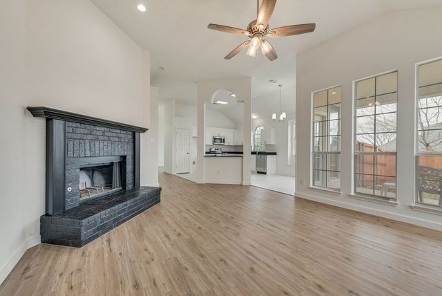 1362 Mill Crossing, Garland, TX 75040