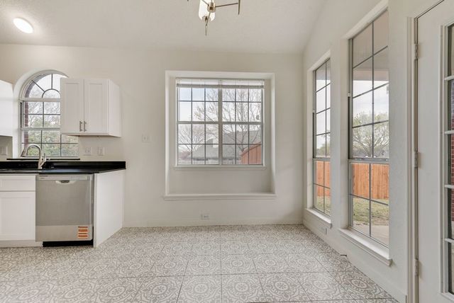 1362 Mill Crossing, Garland, TX 75040