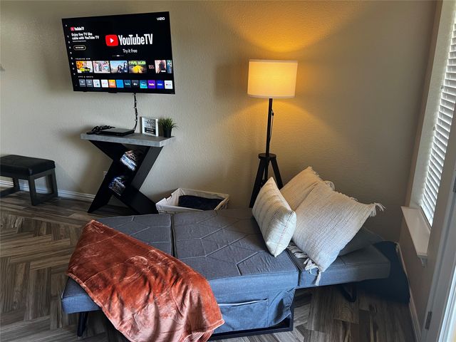 9900 Northshore Boulevard 3202, Corsicana, TX 75109