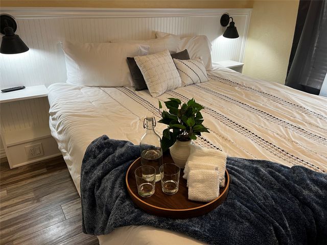 9900 Northshore Boulevard 3202, Corsicana, TX 75109