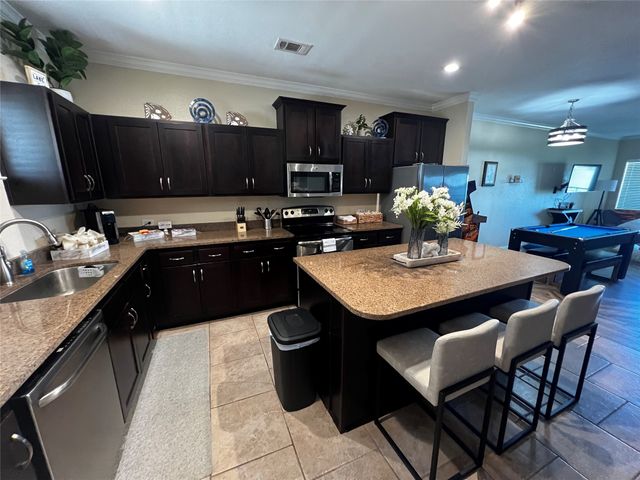 9900 Northshore Boulevard 3202, Corsicana, TX 75109