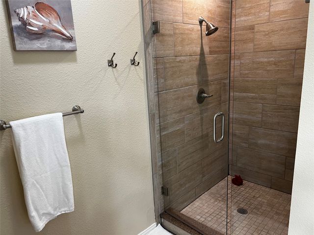 9900 Northshore Boulevard 3202, Corsicana, TX 75109