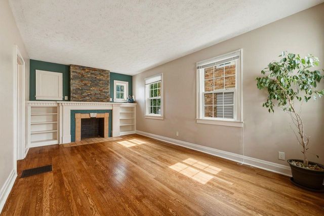 2715 1st Avenue, Huntington, WV 25702