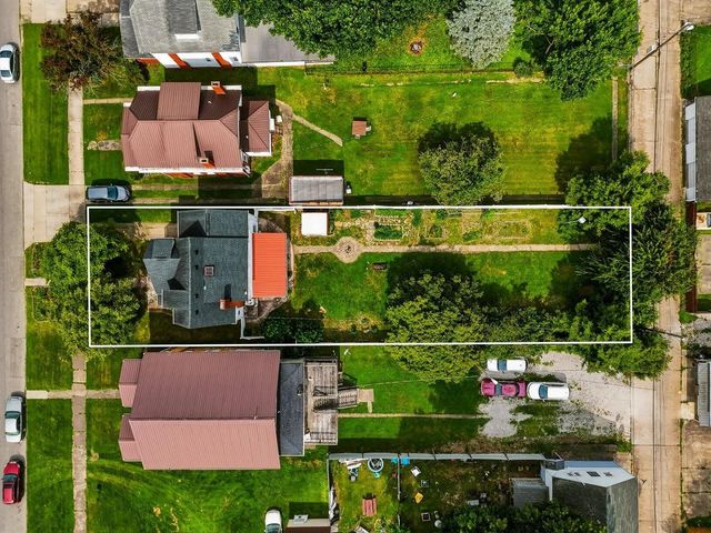 2715 1st Avenue, Huntington, WV 25702