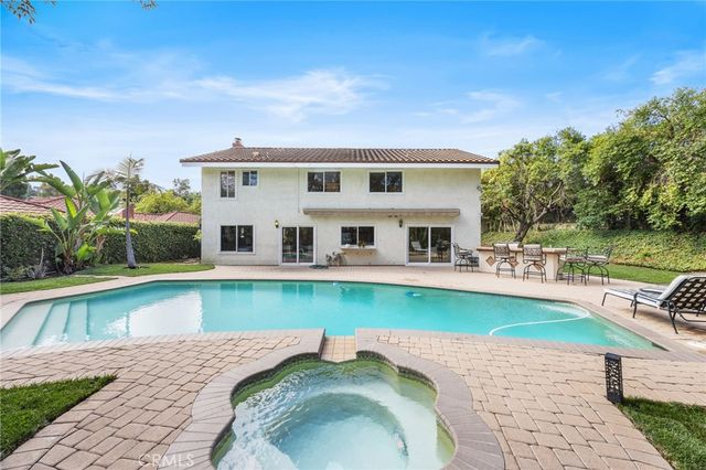 5421 E Willowick Circle, Anaheim, CA 92807