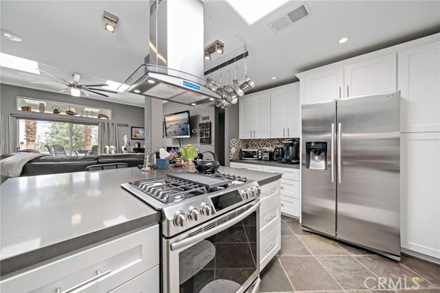 39004 Knoll View Circle, Cathedral City, CA 92234