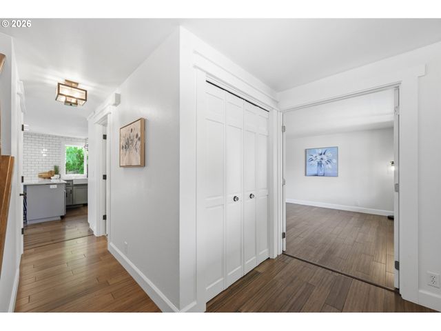 1639 VICTORIAN Way, Eugene, OR 97401