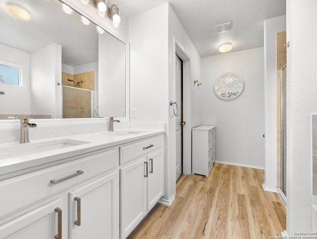 15223 Cinnamon Teal, San Antonio, TX 78253
