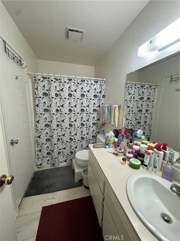 48 Eagle, Irvine, CA 92614