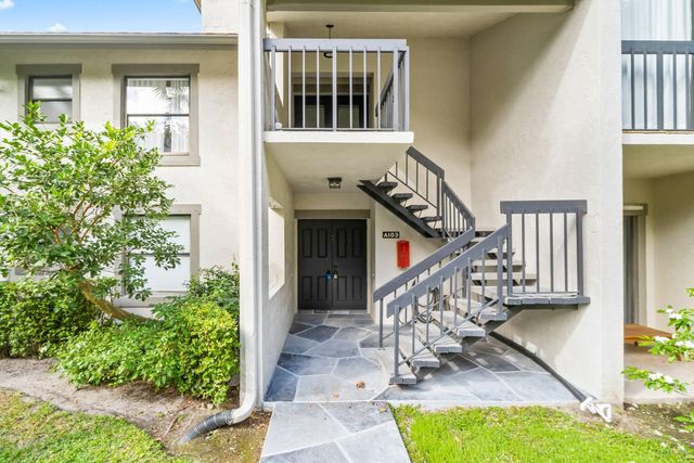 11223 Pond View Drive A103, Wellington, FL 33414