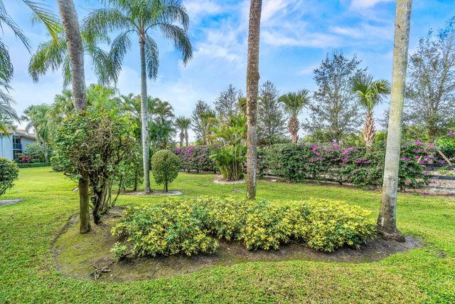 11223 Pond View Drive A103, Wellington, FL 33414