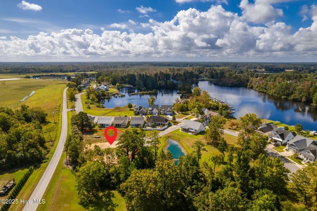 152 Coventry Court, New Bern, NC 28562