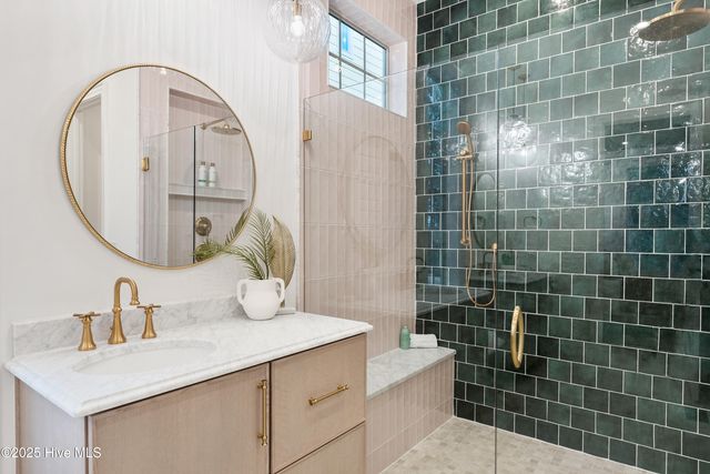 152 Coventry Court, New Bern, NC 28562