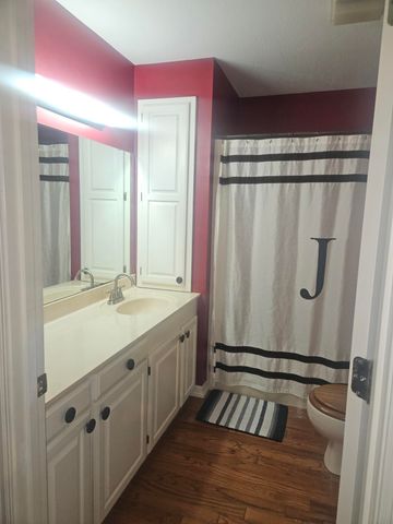 276 McPhail Rd., Hattiesburg, MS 39401