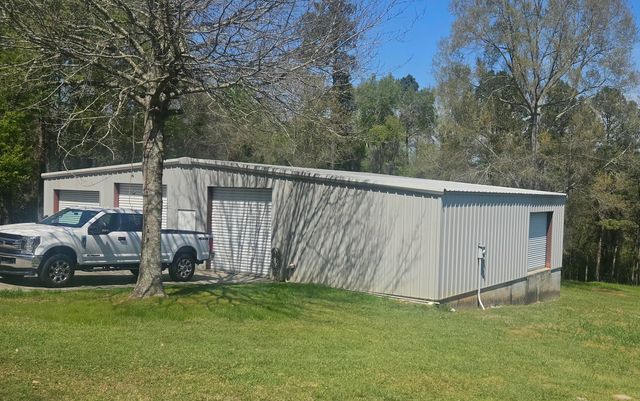 276 McPhail Rd., Hattiesburg, MS 39401