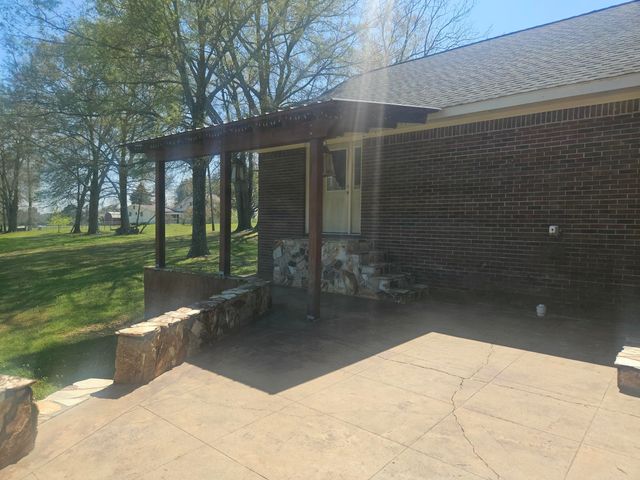 276 McPhail Rd., Hattiesburg, MS 39401