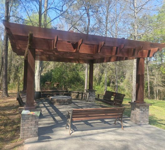 276 McPhail Rd., Hattiesburg, MS 39401