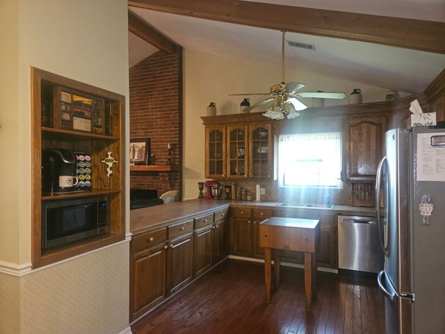 276 McPhail Rd., Hattiesburg, MS 39401