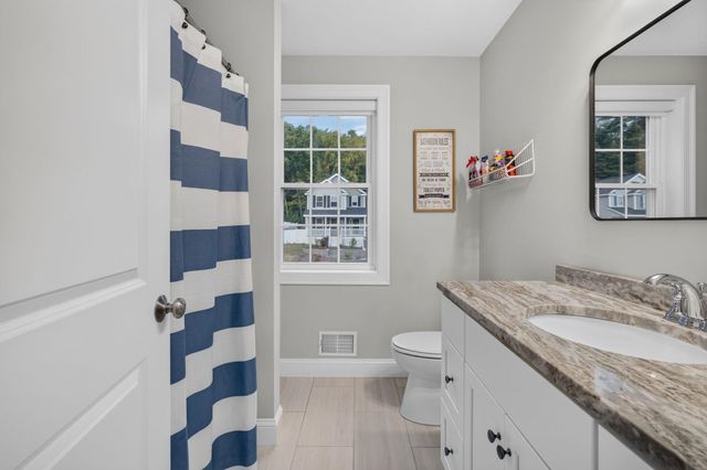 36A Terraceview Drive, Hudson, NH 03051