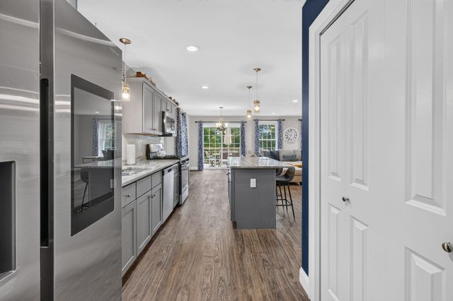 36A Terraceview Drive, Hudson, NH 03051