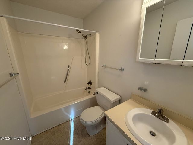 211 Tartan Trail, Southern Pines, NC 28387