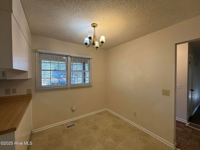 211 Tartan Trail, Southern Pines, NC 28387