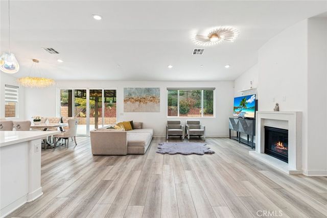 2690 Santa Fiora Drive, Corona, CA 92882