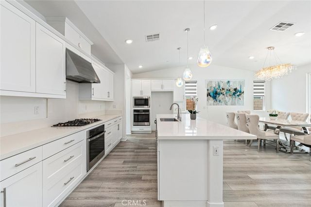 2690 Santa Fiora Drive, Corona, CA 92882