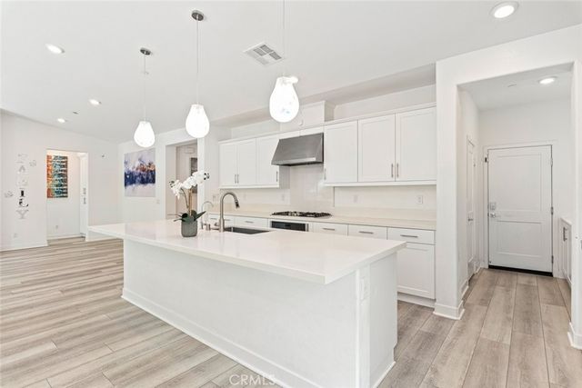 2690 Santa Fiora Drive, Corona, CA 92882