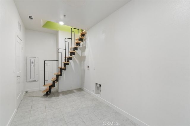 2690 Santa Fiora Drive, Corona, CA 92882