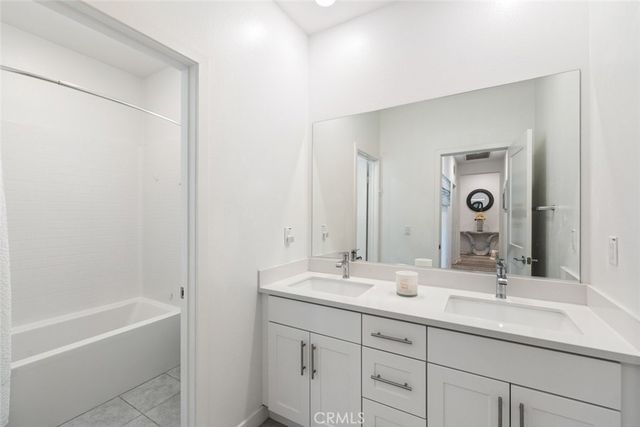 2690 Santa Fiora Drive, Corona, CA 92882