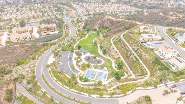 2690 Santa Fiora Drive, Corona, CA 92882