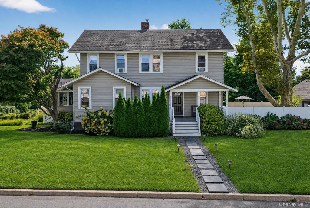 5 Franklin Avenue, Glen Cove, NY 11542 — photo 2