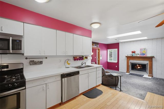 14385 Pere Street, Livonia, MI 48154