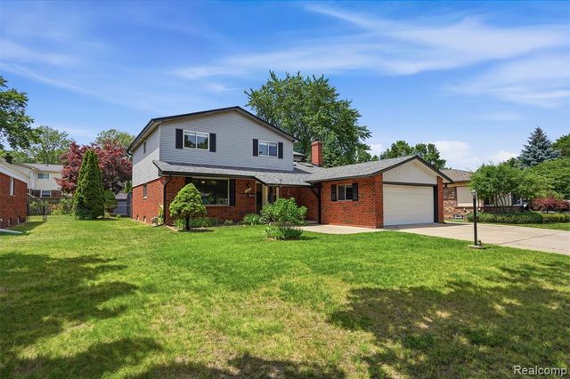 14385 Pere Street, Livonia, MI 48154