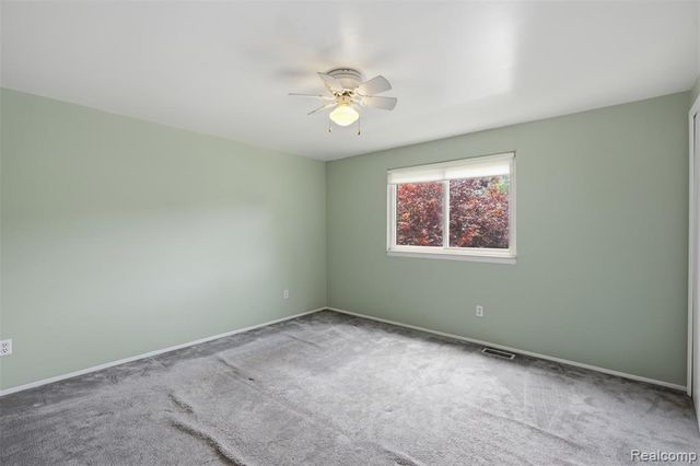 14385 Pere Street, Livonia, MI 48154
