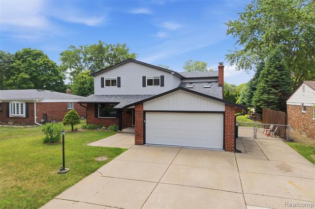 14385 Pere Street, Livonia, MI 48154